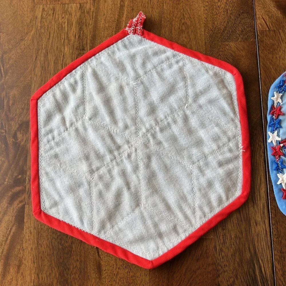 Patriotic Handmade Potholder Hot Pad Trivets Set Of Two